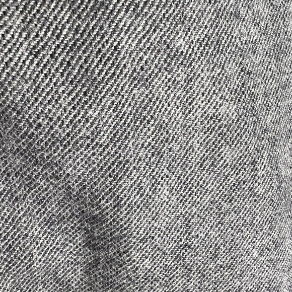 Banana Republic Gray Stretch Wool Blend Sleeveless Sheath Dress, Size 4 - Picture 3 of 10